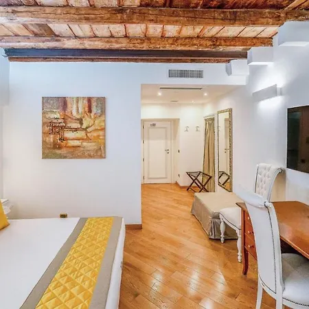 Maison Spagna Guest house 4*