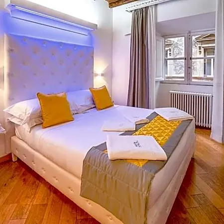 Maison Spagna 4*