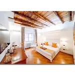 Maison Spagna 4*